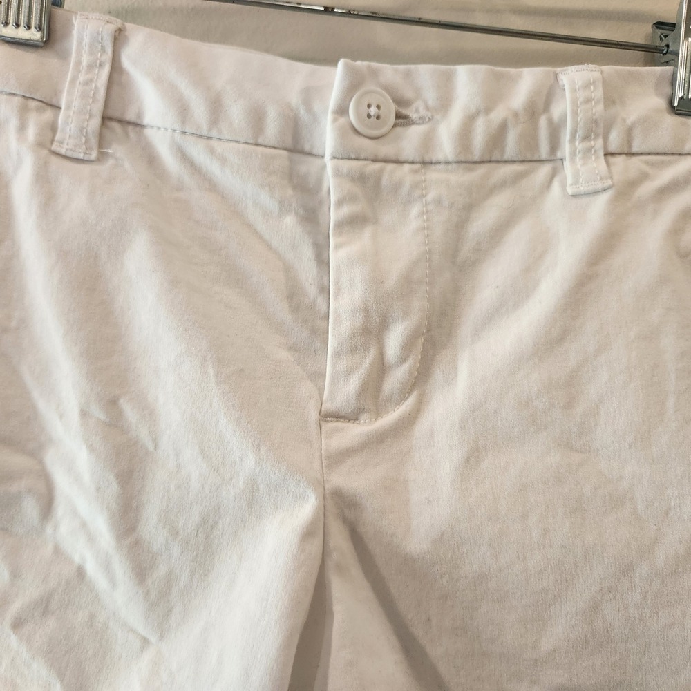 Magellan Outdoors White Shorts Womens Size 2 Cotton Blend Casual Everyday Basics - Picture 2 of 8